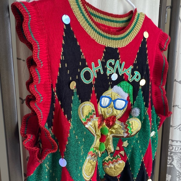 Christmas vest top - Picture 3 of 8